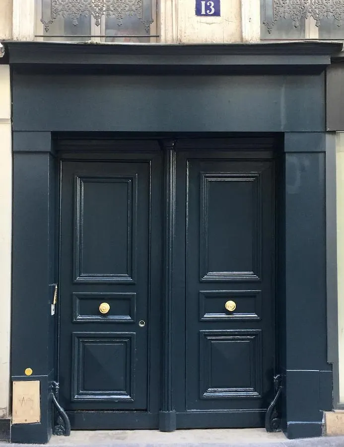 Apartment Charming 2Br-2Ba Between Le Marais & Le Louvre France