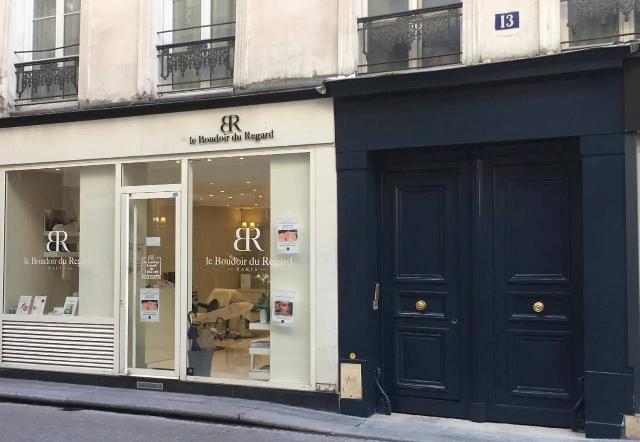 Charming 2Br-2Ba Between Le Marais & Le Louvre 0*, Paris France